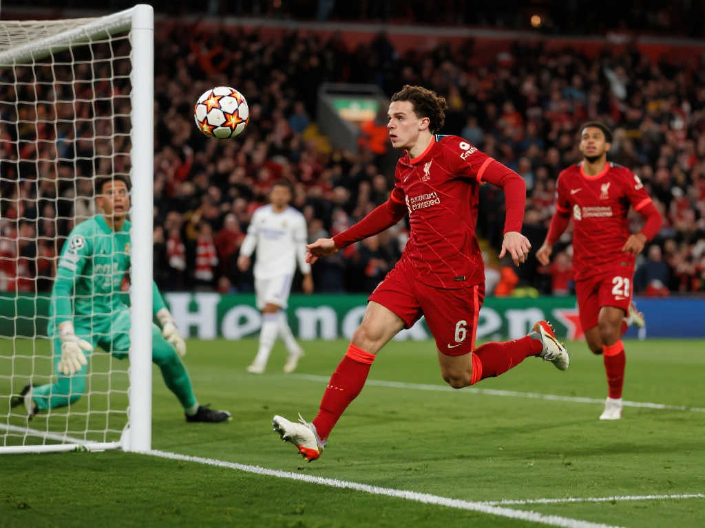 在进攻端的 在进攻端的